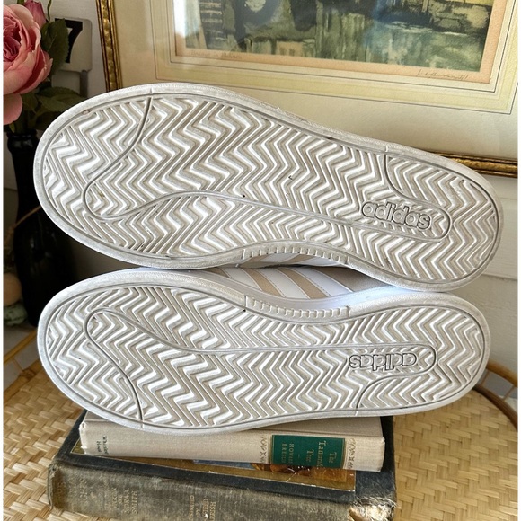 adidas Women's Grand Court Alpha Cloudfoam Lifestyle Comfort Casual Sneakers - Picture 6 of 7